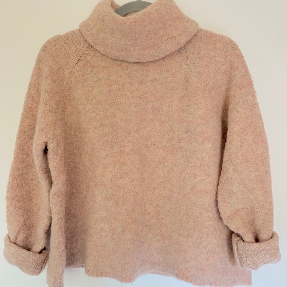 Madewell Cozy Pale Pink Turtleneck Sweater
